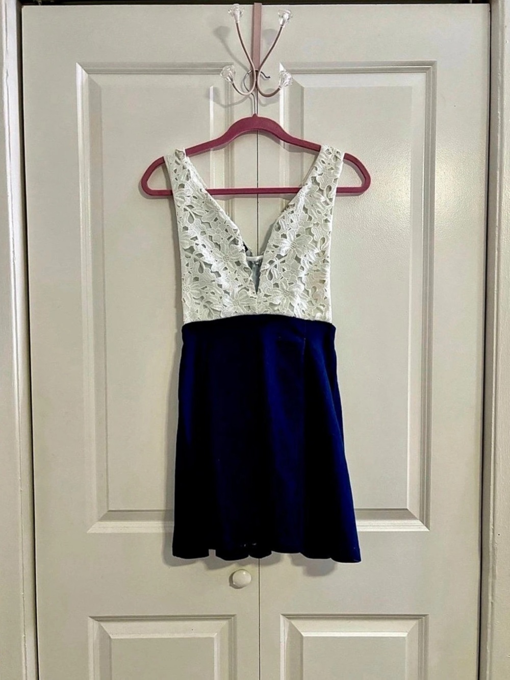 Chicwish Floral Lace Bodice Mini Dress in Blue & White